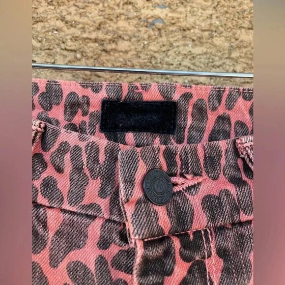 Mother The Looker Ankle Jeans in Animal Attraction 24 - Picture 7 of 14